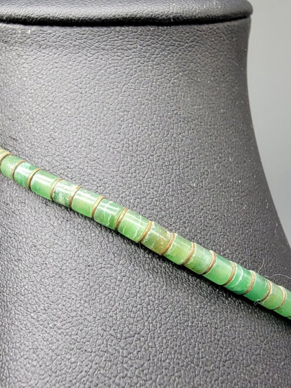 Vintage Southwestern Green Turquoise Heishi Disc Bead Necklace 16" 1970s - Picture 8 of 15